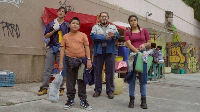 Midnight Family Episode 9